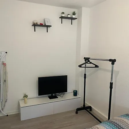 Wunderbare Unterkunft In Stadt Apartman *